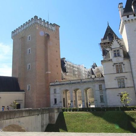Quartier Historique Du Chateau Bel Appt Meuble Pau Bagian luar foto
